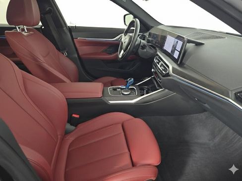 Used 2023 BMW i4 eDrive35 image 19