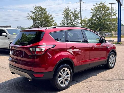 Used 2018 Ford Escape SE AWD/4WD image 6