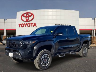 Used 2025 Toyota Tacoma SR5