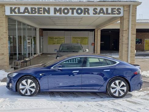 Used 2021 Tesla Model S AWD image 2
