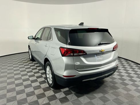 Used 2022 Chevrolet Equinox LT image 5