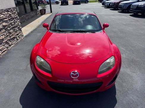 Used 2009 MAZDA MX-5 Miata Sport RWD image 7
