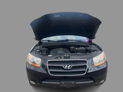 Used 2009 Hyundai Santa Fe SE FWD image 13