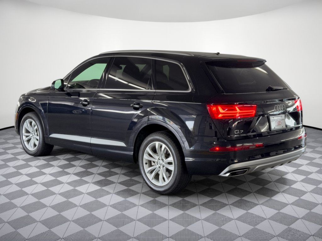 Used 2017 Audi Q7 2.0T Premium AWD/4WD image 3