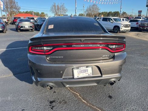 Used 2022 Dodge Charger SRT Hellcat w/ Harman/Kardon Audio Group image 35