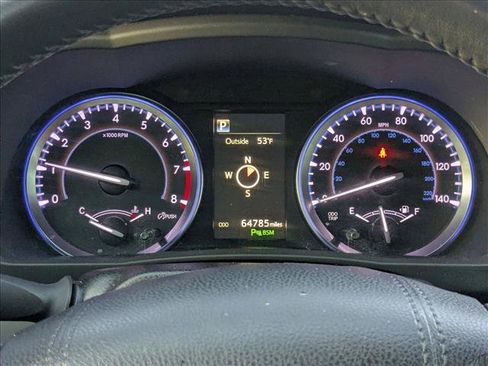 Used 2018 Toyota Highlander Limited Platinum image 3