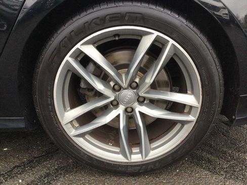 Used 2017 Audi A8 L 4.0T w/ Driver Assistance Package image 28