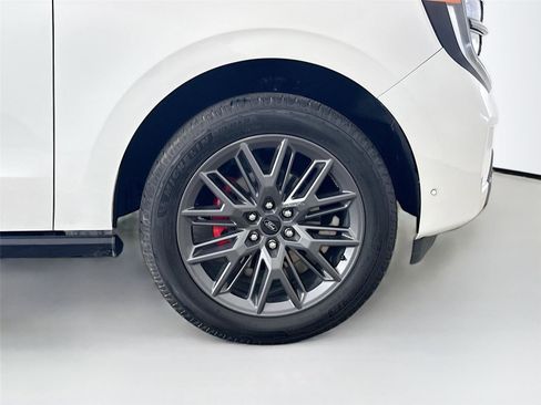 Used 2025 Ford Expedition Max Platinum w/ Stealth Performance Package AWD/4WD image 35