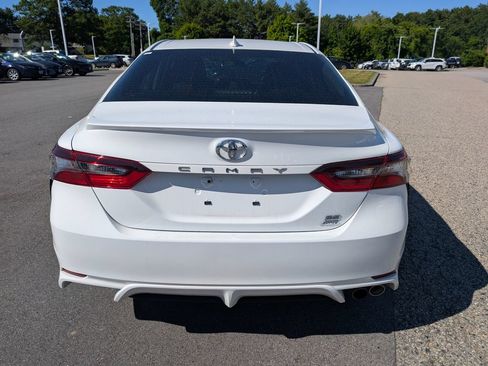 Used 2024 Toyota Camry SE w/ Cold Weather Package AWD/4WD image 4