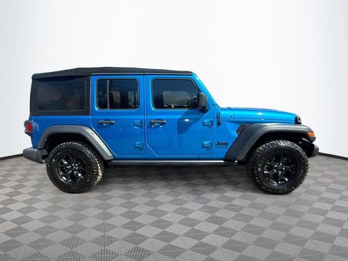Used 2021 Jeep Wrangler Unlimited Willys image 5