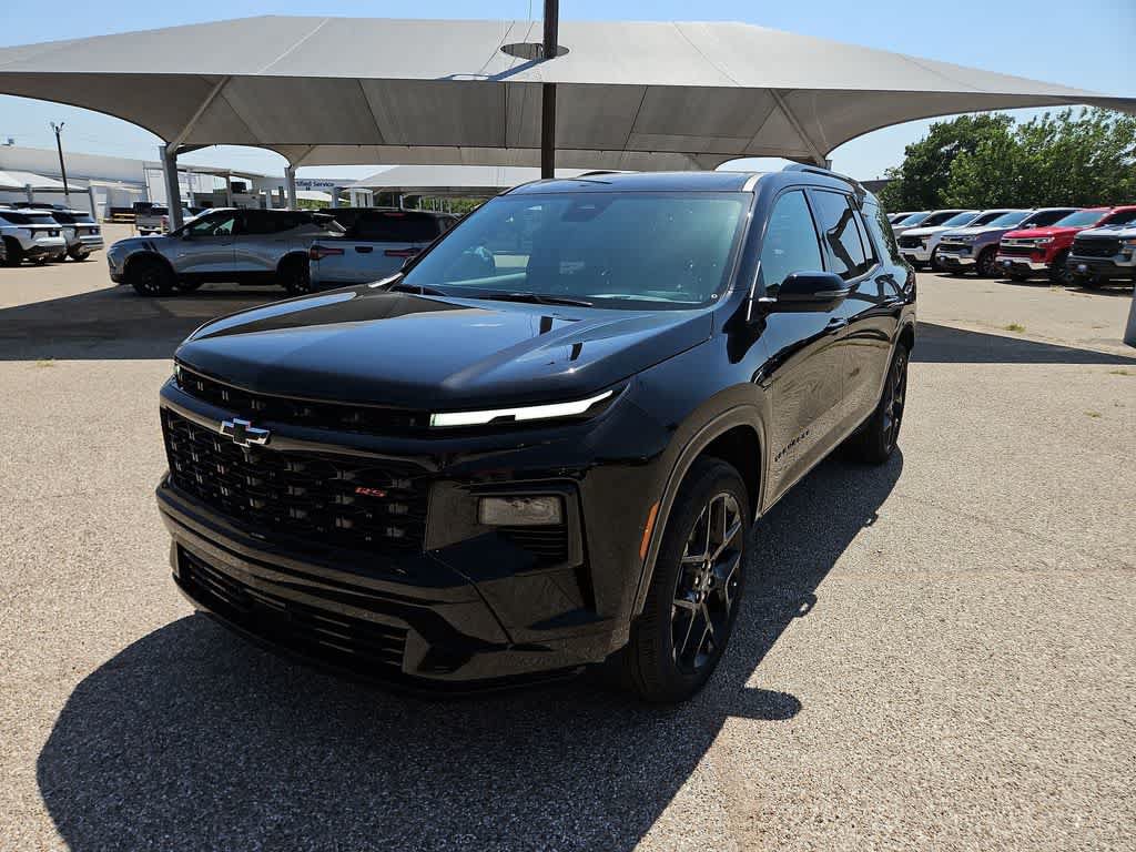 New 2026 Chevrolet Traverse RS w/ LPO, Floor Liner Package FWD image 4