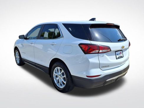 Used 2023 Chevrolet Equinox LT FWD image 9