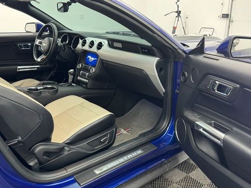 Used 2016 Ford Mustang GT Premium w/ Equipment Group 401A image 28