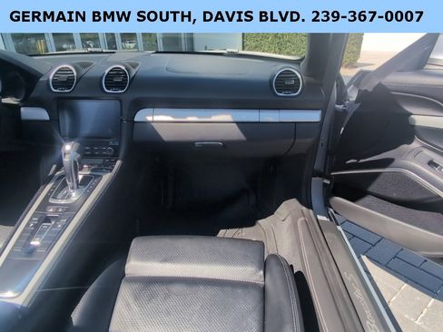 Used 2017 Porsche 718 Boxster S image 11