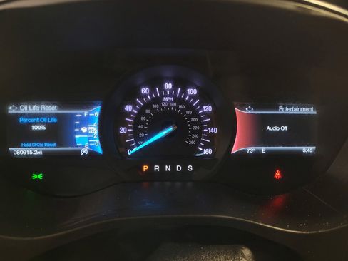 Used 2018 Ford Fusion SE w/ Equipment Group 201A FWD image 23