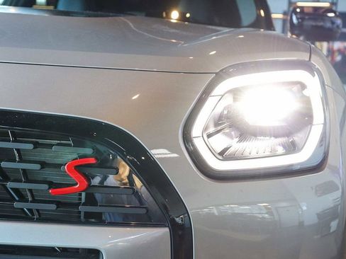 New 2026 MINI Cooper Countryman S w/ Comfort Package Max image 8