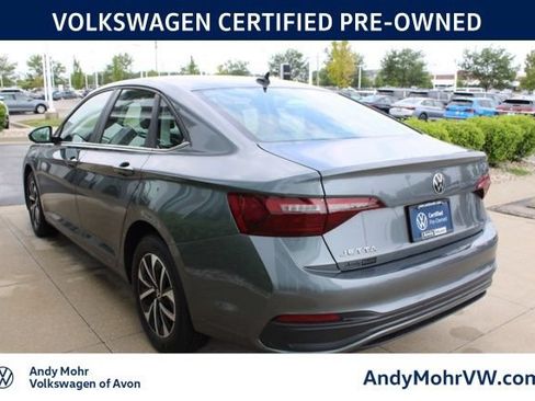 Used 2024 Volkswagen Jetta S FWD image 4