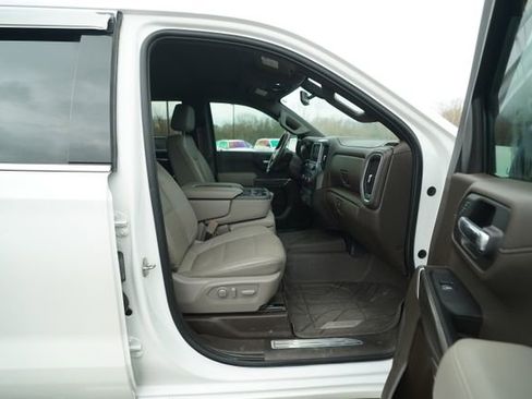 Used 2019 Chevrolet Silverado 1500 LTZ image 19