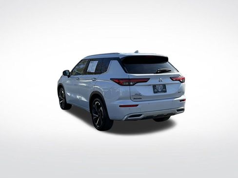 Used 2022 Mitsubishi Outlander SEL image 5