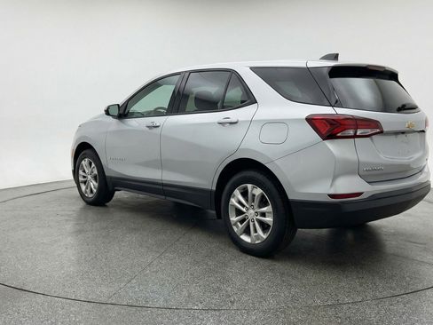 Used 2025 Chevrolet Equinox LT FWD image 6
