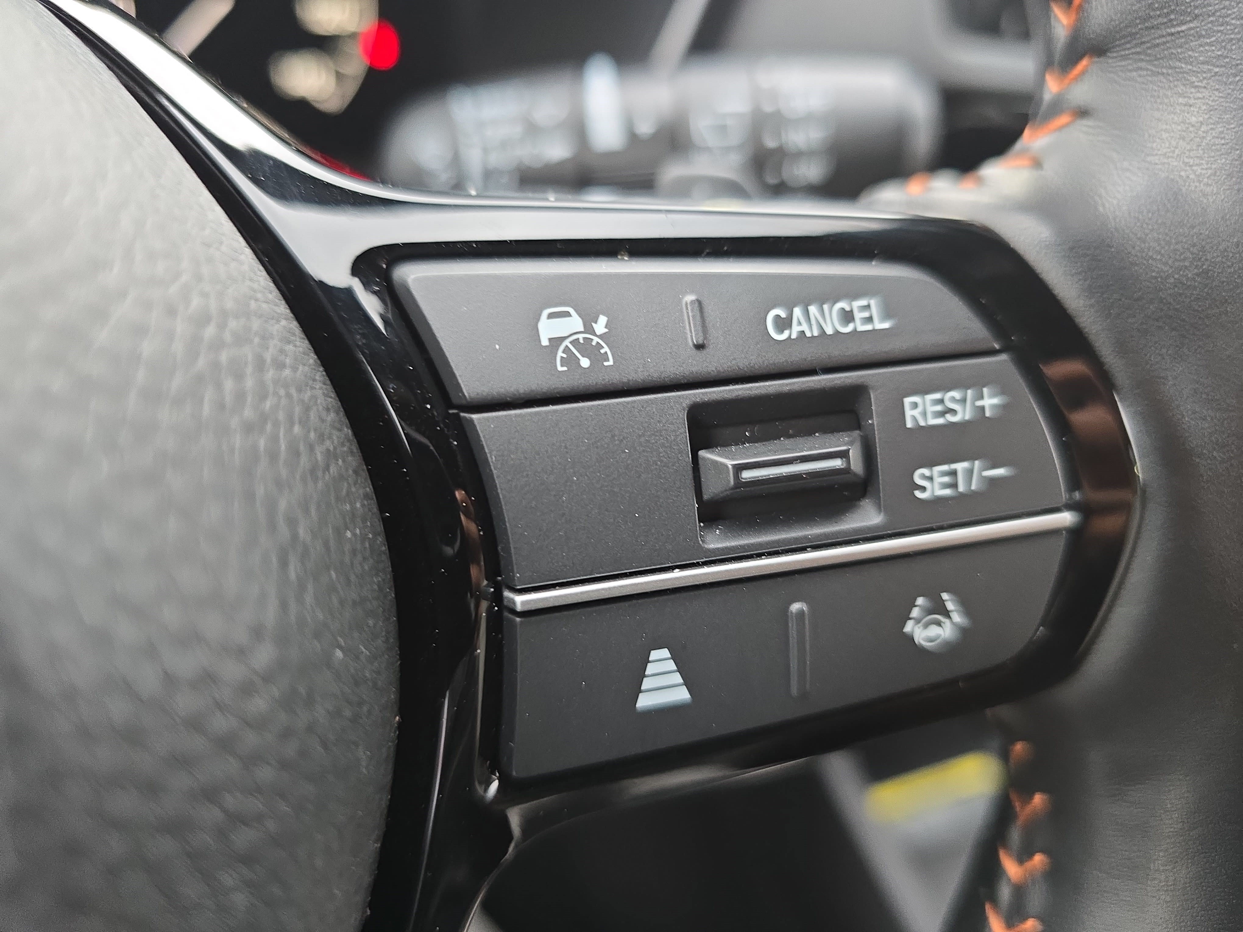Used 2025 Honda CR-V Sport Touring image 18