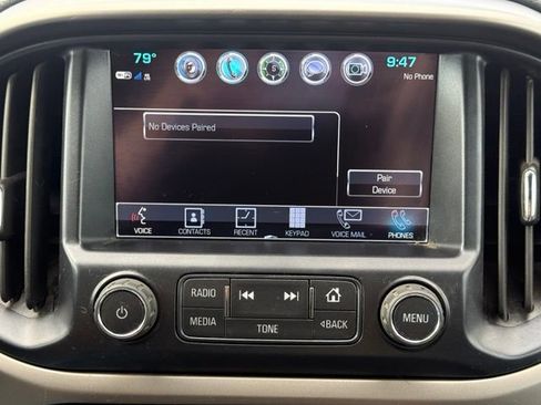 Used 2018 Chevrolet Colorado Z71 AWD/4WD image 23
