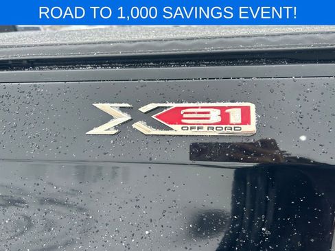 Used 2019 GMC Sierra 1500 SLT w/ SLT Premium Package image 12