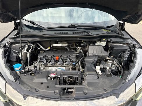 Used 2019 Honda HR-V EX image 28