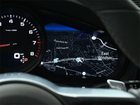 Used 2023 Porsche Cayenne Coupe image 27