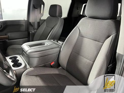 Used 2021 Chevrolet Silverado 1500 LT Trail Boss w/ Convenience Package II AWD/4WD image 12
