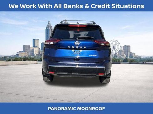 Certified 2025 Nissan Rogue Platinum w/ Platinum Premium Package FWD image 24
