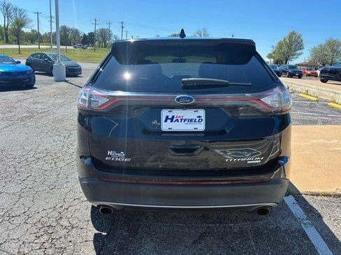 Used 2018 Ford Edge Titanium FWD image 7