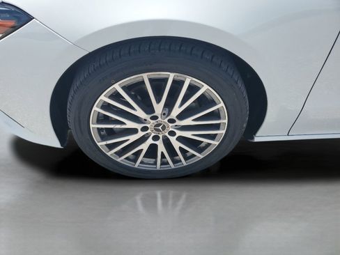 Used 2020 Mercedes-Benz CLA 250 image 26