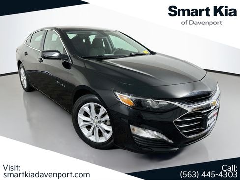 Used 2021 Chevrolet Malibu LT FWD image 1