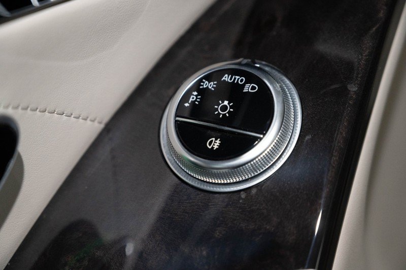 Used 2023 Mercedes-Benz S 580 4MATIC Sedan image 25