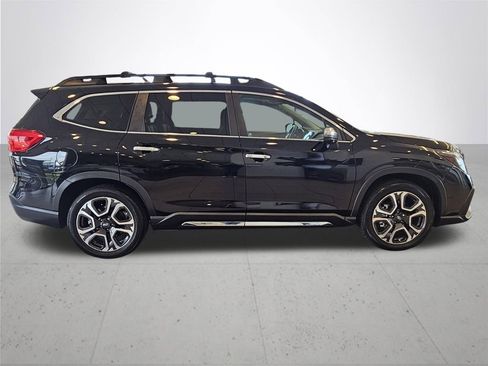 Used 2023 Subaru Ascent Touring image 6