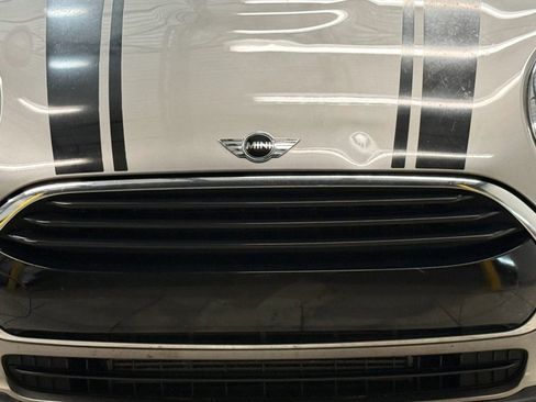 Used 2017 MINI Cooper Clubman image 5