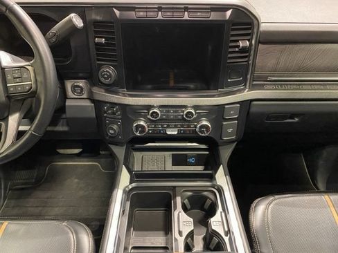 Used 2023 Ford F350 Platinum AWD/4WD image 17