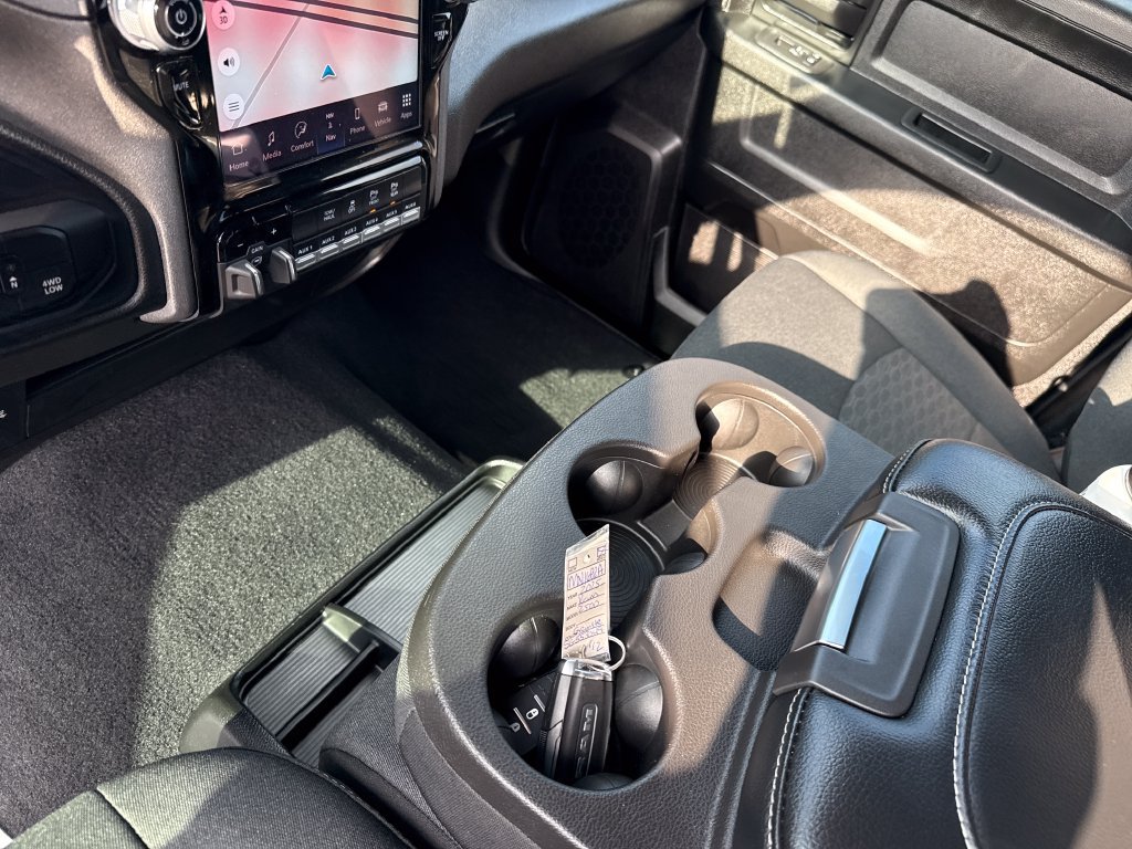 Used 2025 RAM 2500 Tradesman AWD/4WD image 24