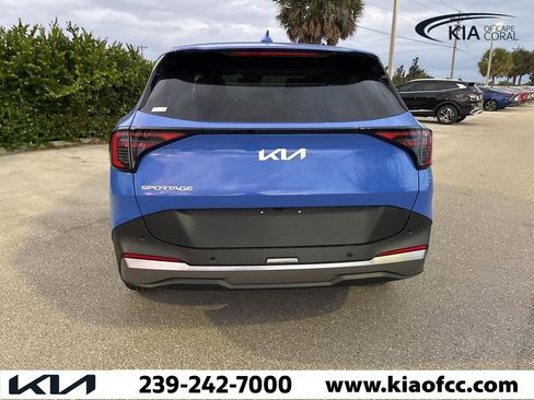 New 2026 Kia Sportage EX image 5