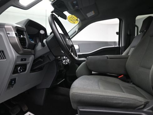 Used 2025 Ford F150 XLT w/ Equipment Group 301A Standard AWD/4WD image 16