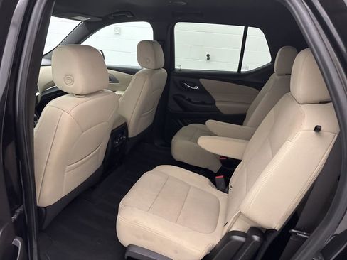 Used 2023 Chevrolet Traverse LT w/ LPO, Cargo Package image 44