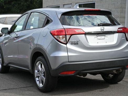 Used 2020 Honda HR-V LX image 4