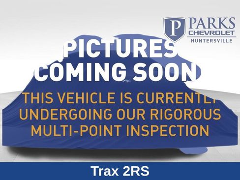 Used 2025 Chevrolet Trax RS w/ Driver Confidence Package FWD image 1