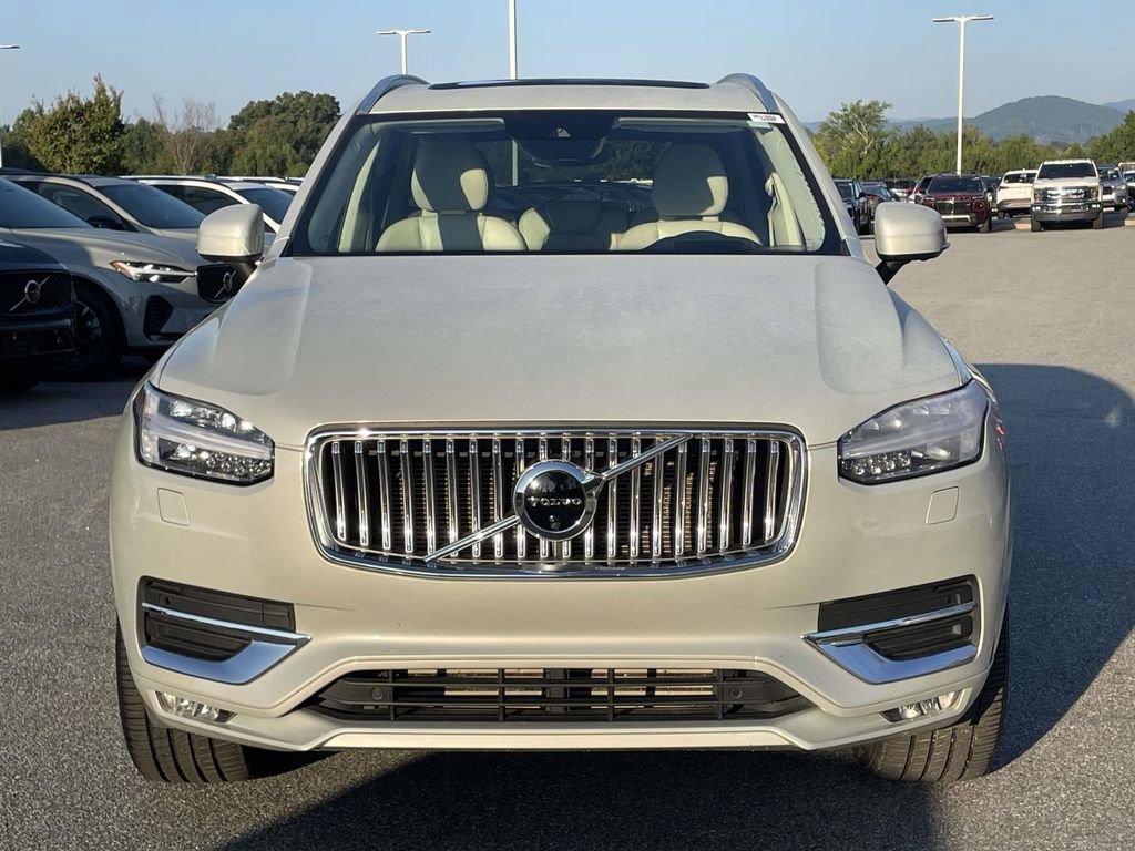 Used 2021 Volvo XC90 T6 Inscription w/ Advanced Package AWD/4WD image 24