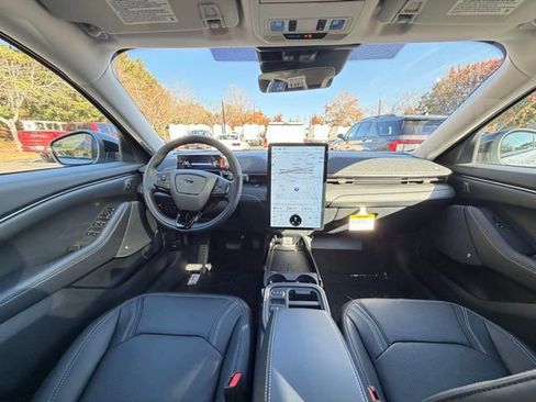 New 2025 Ford Mustang Mach-E Premium image 12