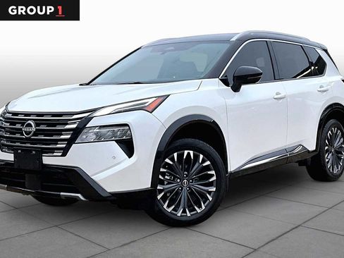 Used 2024 Nissan Rogue Platinum w/ Platinum Premium Package AWD/4WD image 1