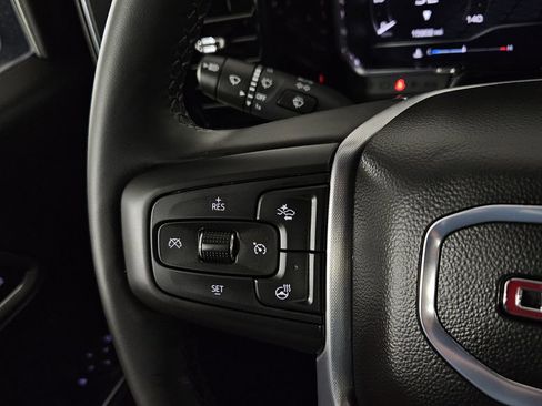 Used 2025 GMC Sierra 1500 Elevation image 20