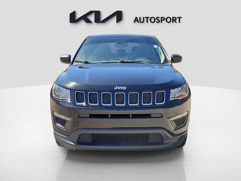 Used 2021 Jeep Compass Sport w/ Cold Weather Group image 2