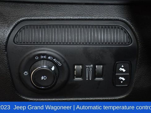 Used 2023 Jeep Grand Wagoneer 4WD image 9